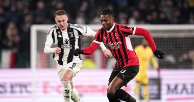 مباريات اليوم المثيرة تتصدرها قمة ميلان الشرسة ضد يوفنتوس ومواجهة تشيلسي مع ليدز يونايتد في الدوري الإنجليزي