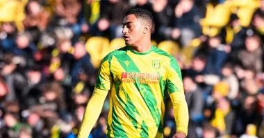 مصطفى محمد يجلس على مقاعد البدلاء خلال مواجهة أوكسير ونانت في الدوري الفرنسي وسط توقعات الجماهير