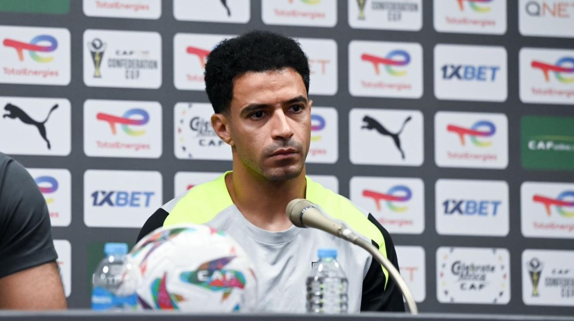 معتمد جمال وعمر جابر يتحدثان في مؤتمر صحفي مثير قبل مواجهة الزمالك المرتقبة ضد شباب بلوزداد