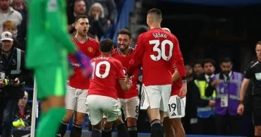 مان يونايتد يحقق تقدمًا جديدًا في مواجهة ليفربول بعد هدف سيسكو الثاني ويسجل 2-0 في مباراة مثيرة