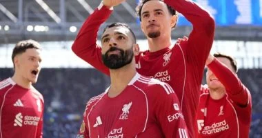 نجم ليفربول يشيد بموهبة محمد صلاح ويؤكد أن رحيله عن الفريق سيكون ضياع فرصة تاريخية للجميع