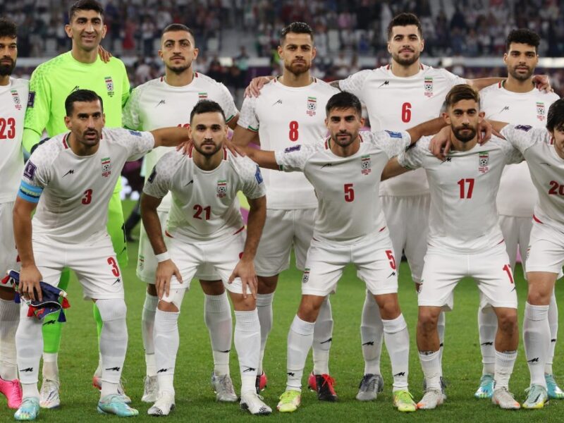 وزير الرياضة الإيراني يعلن عن إمكانية المشاركة في كأس العالم بشرط تحقيق شروط محددة لضمان النجاح