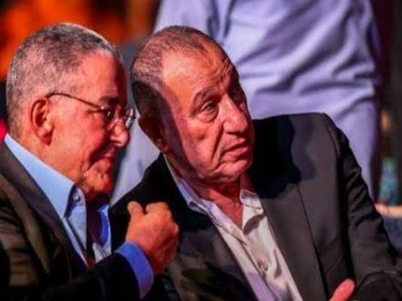 ياسين منصور يتولى رئاسة اجتماع الأهلي في غياب الخطيب ويبرز دور القادة في الأوقات الصعبة