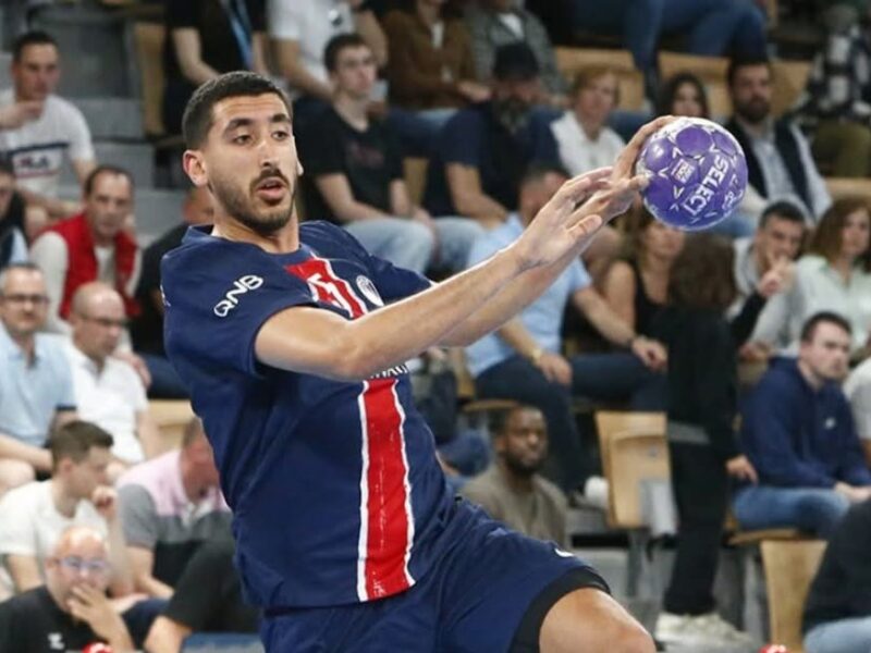 يحيى خالد يحقق إنجازا رائعا بتتويجه بجائزة لاعب الشهر في الدوري الفرنسي لكرة اليد بعد أداء متميز