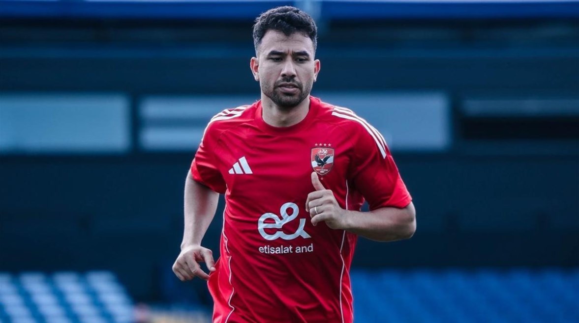 تريزيجيه يواصل مرحلة التأهيل البدني في الأهلي تحت إشراف طبيب الفريق لتحقيق عودته القوية للملاعب